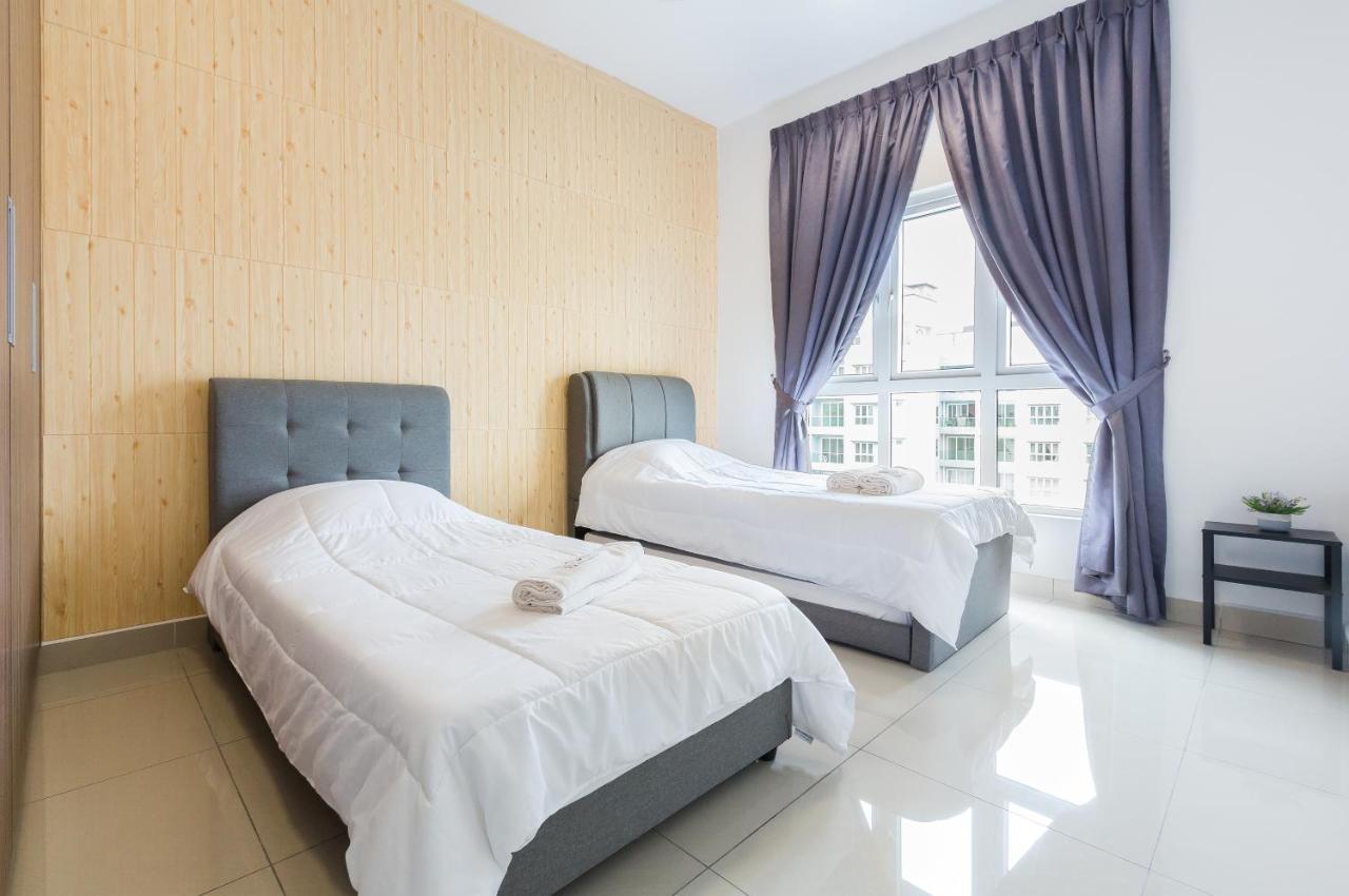 Seasons Luxury Apartment By Jk Home Johor Bahru Exterior foto