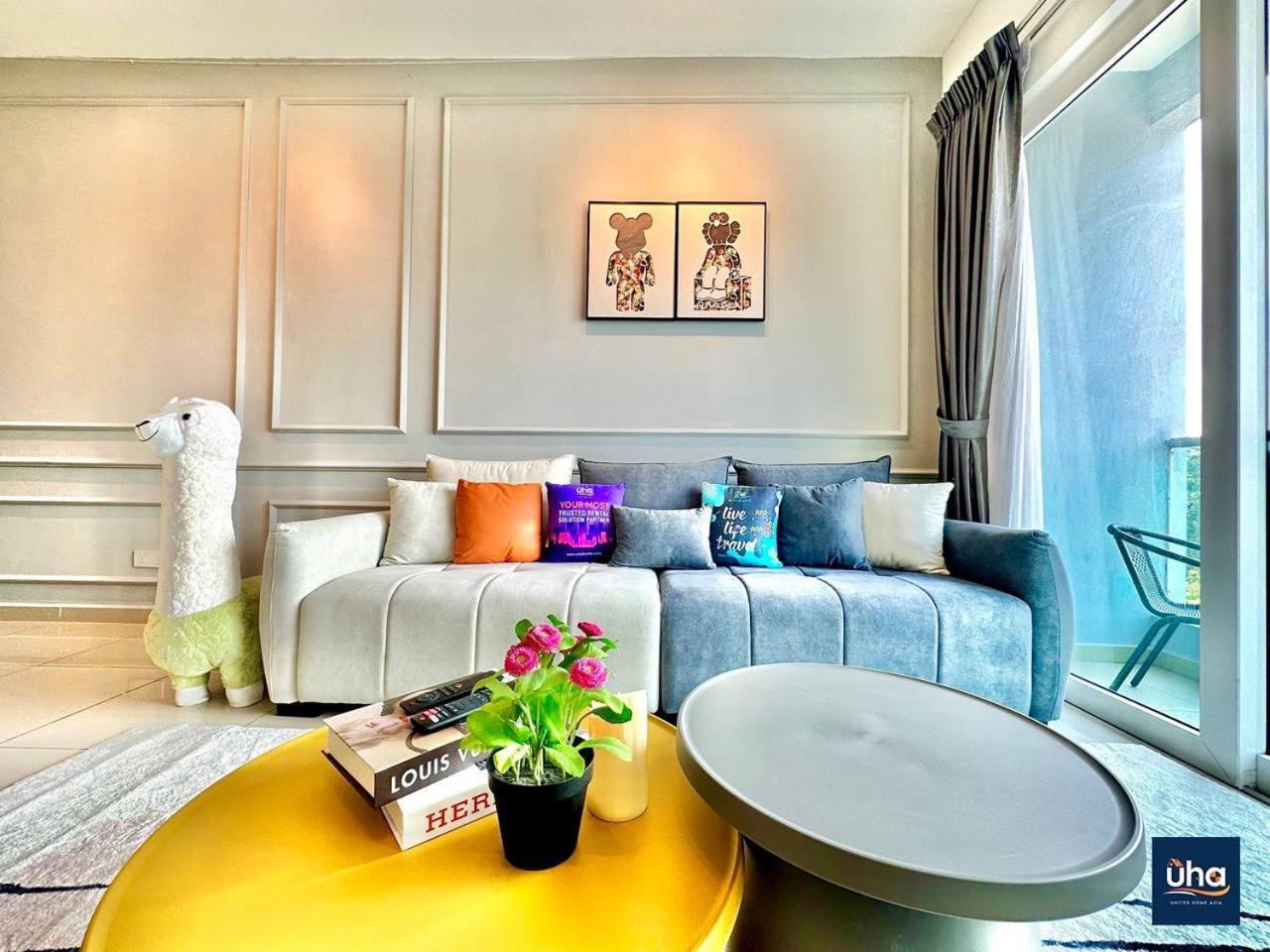Seasons Luxury Apartment By Jk Home Johor Bahru Exterior foto