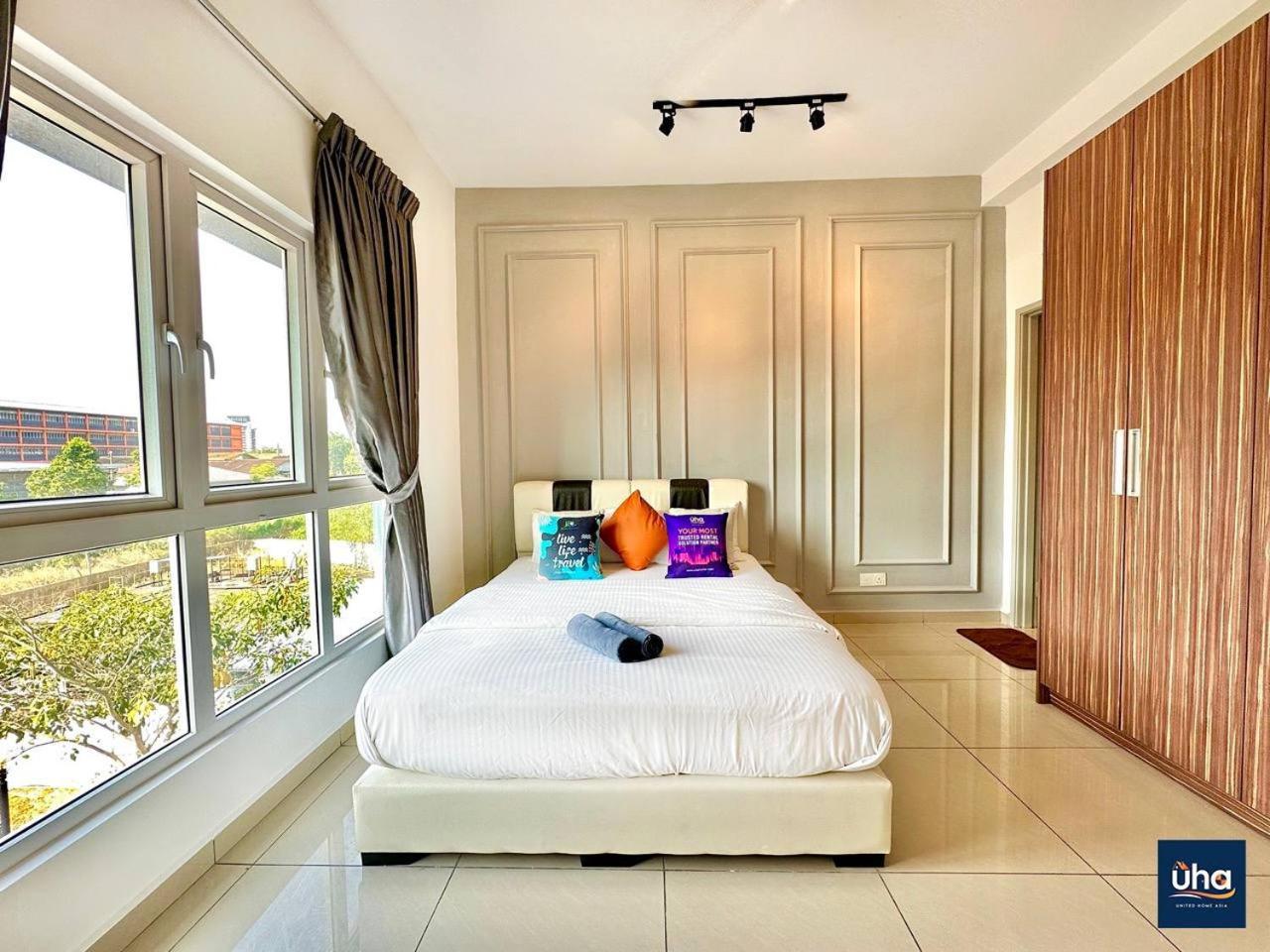 Seasons Luxury Apartment By Jk Home Johor Bahru Exterior foto
