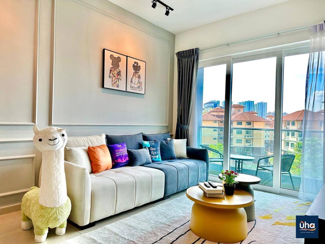 Seasons Luxury Apartment By Jk Home Johor Bahru Exterior foto